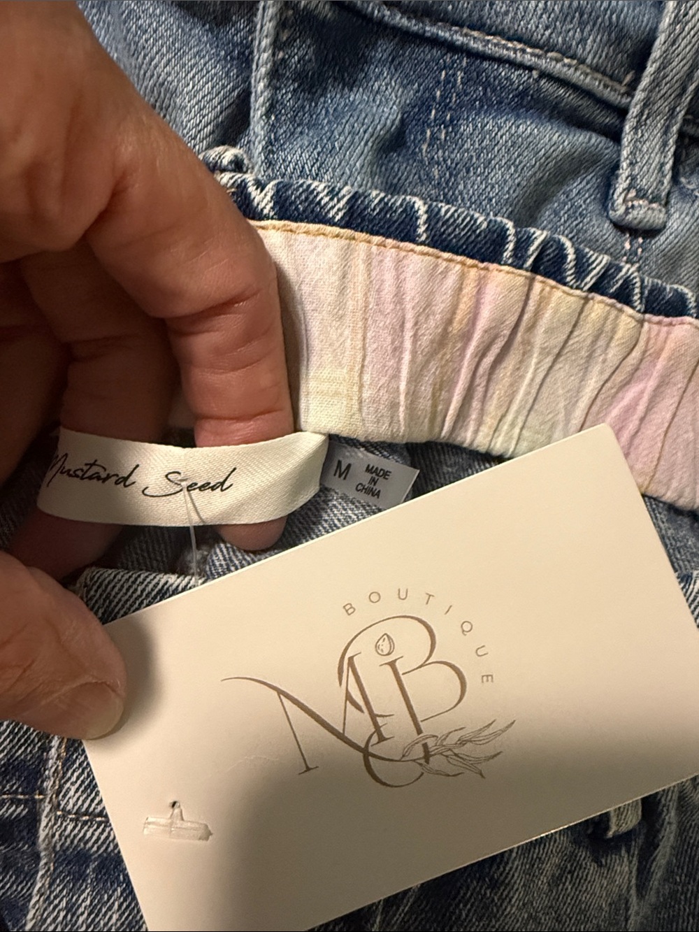 Mustard Seed High-Rise Gathered Waist Denim Shorts - Picture 2 of 3